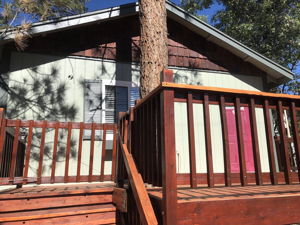 Sunset / 820 Park home with new gloss finish by Highland Coat Painting — photo 2 of 3