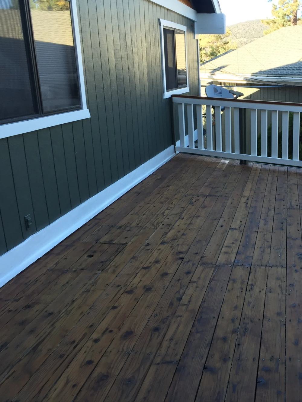Woodsy home exterior in Morning Breeze palette by Highland Coat Painting — photo 5 of 5
